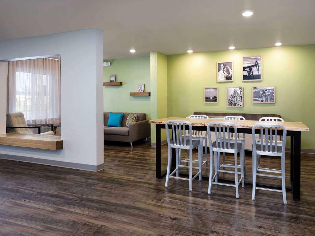 Woodspring Seattle 2*